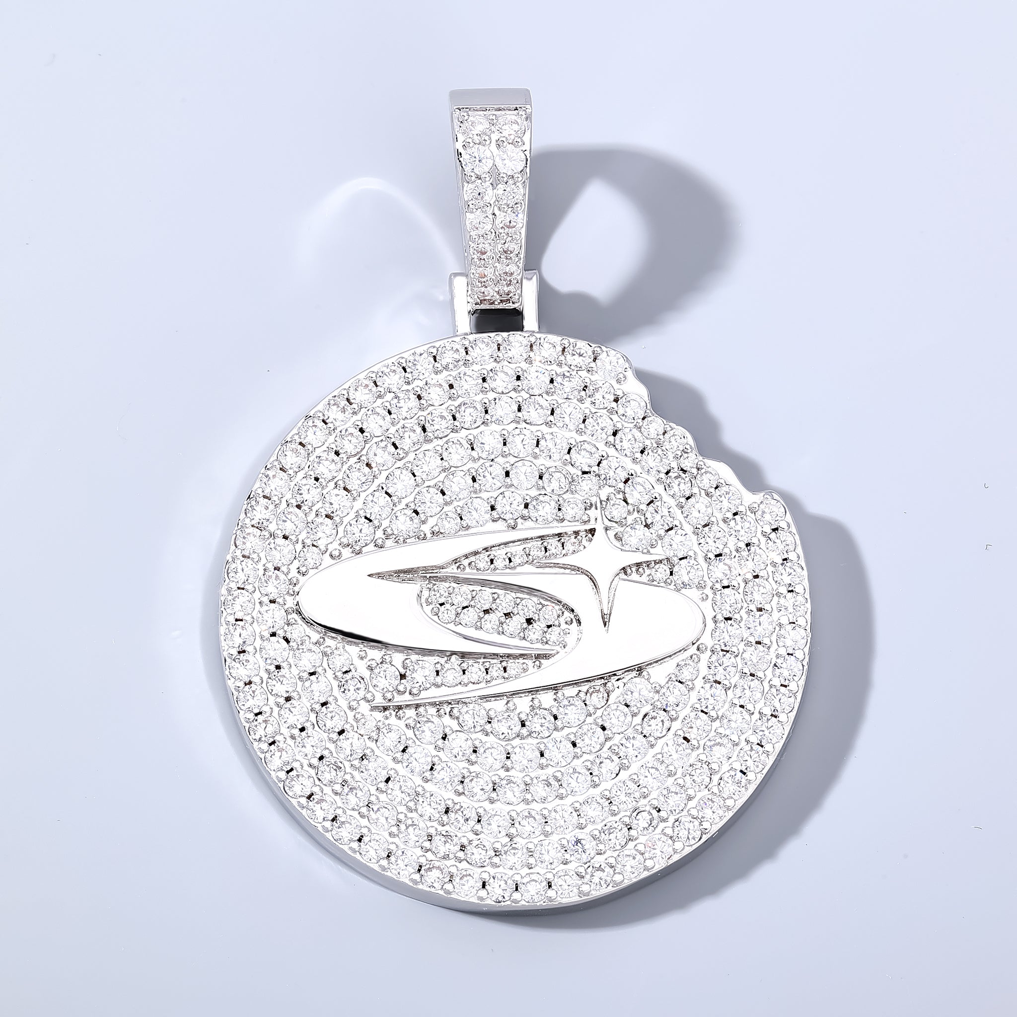 White Gold Plated GC Logo Bitten Pendant