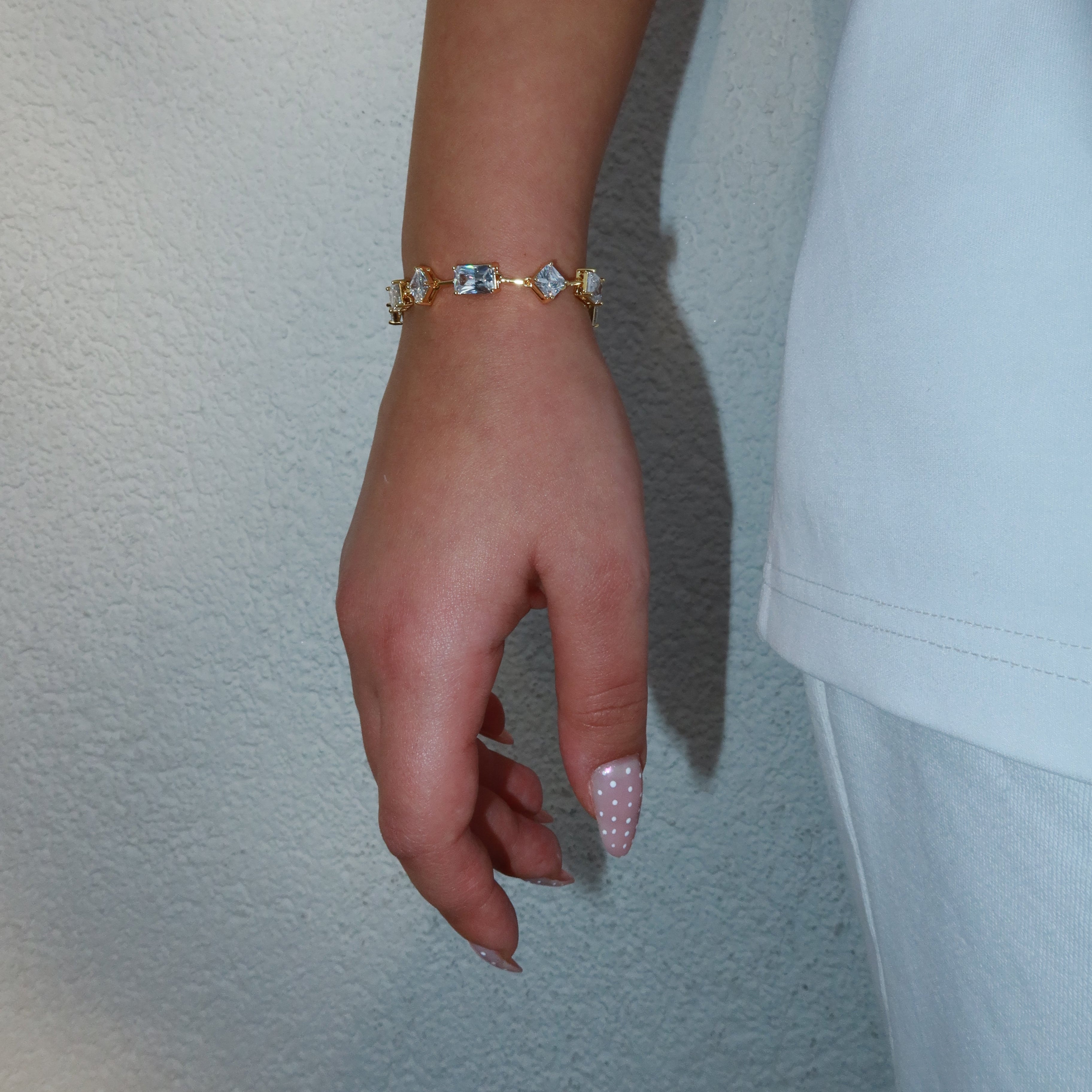 Square Emerald Stone Link Bracelet W