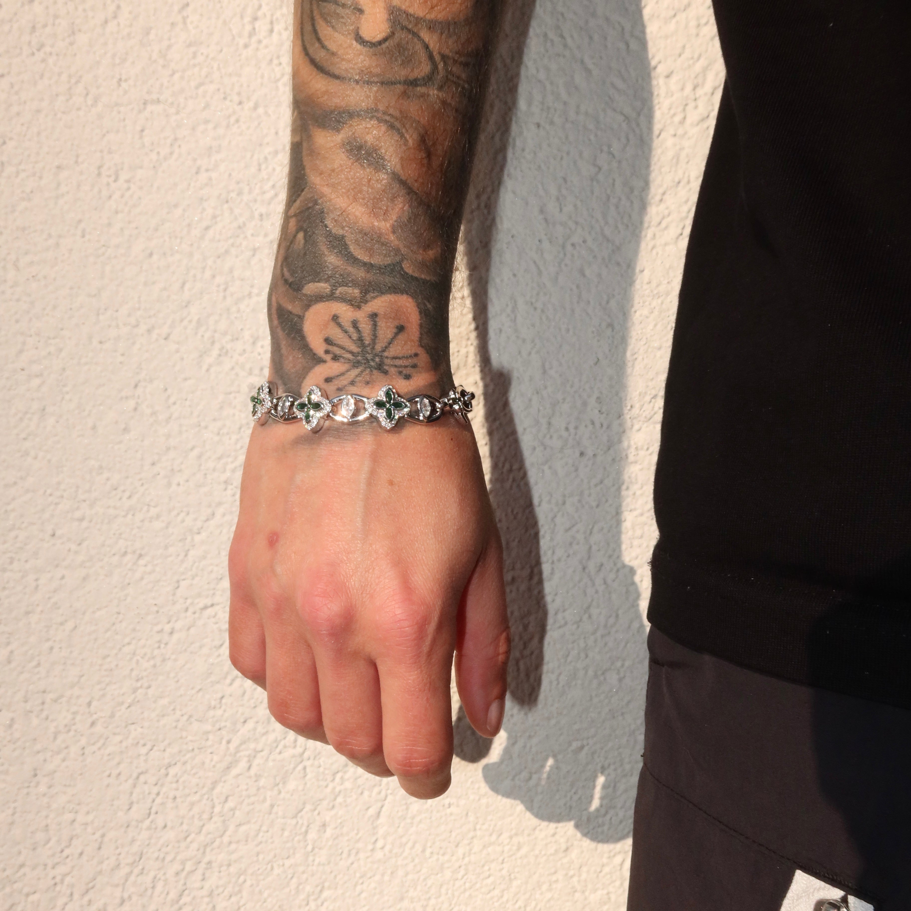 White Gold Plated 10mm Iced Green Clover Eyes Bracelet