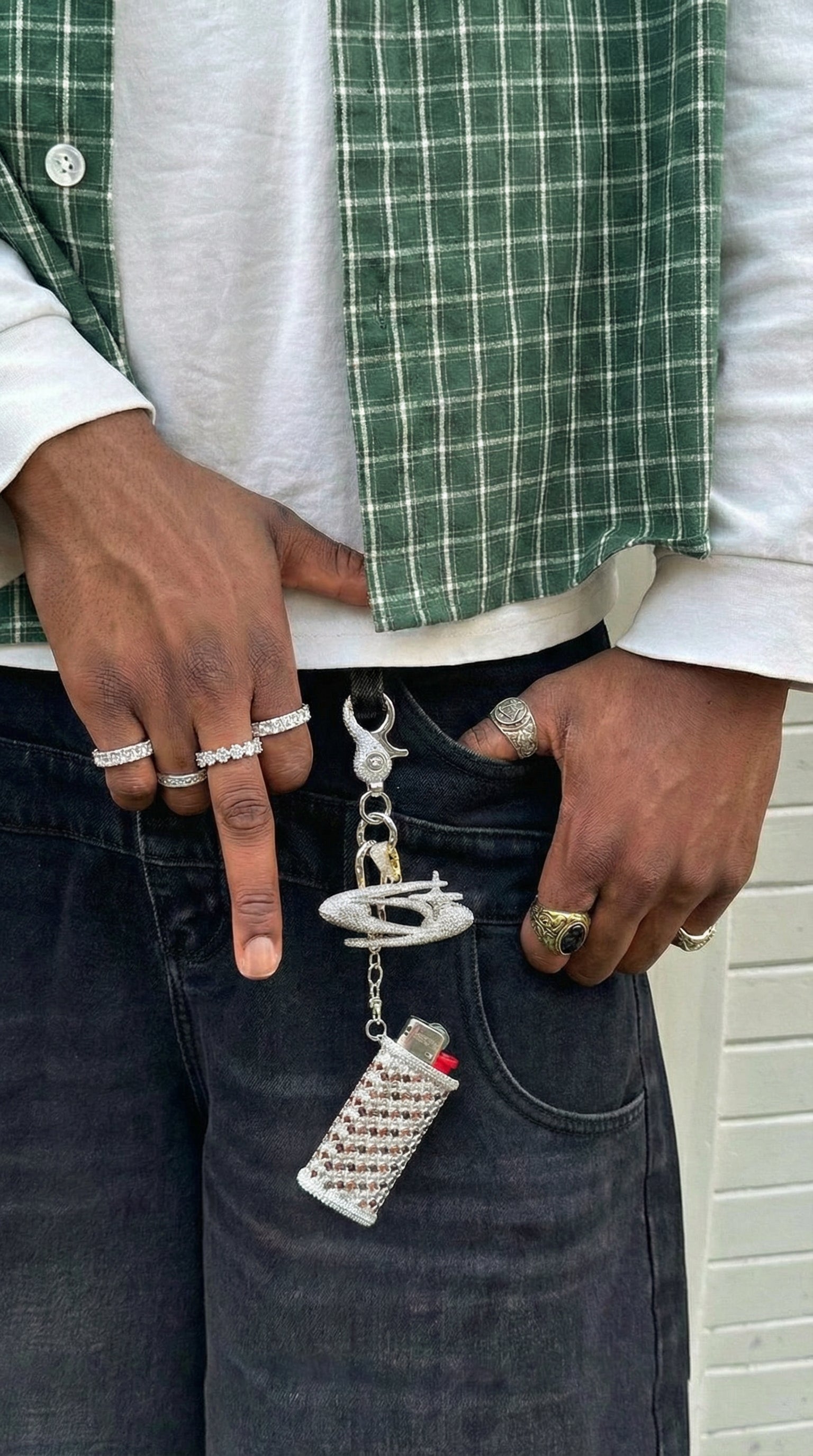 Iced Out Baguette Lighter Case White - Red + Iced Out Clasps + Iced GC Logo Pendant